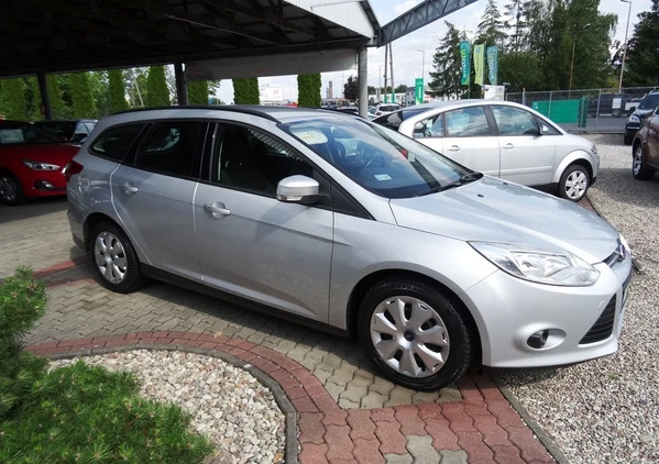 Ford Focus cena 29900 przebieg: 229000, rok produkcji 2014 z Wronki małe 301